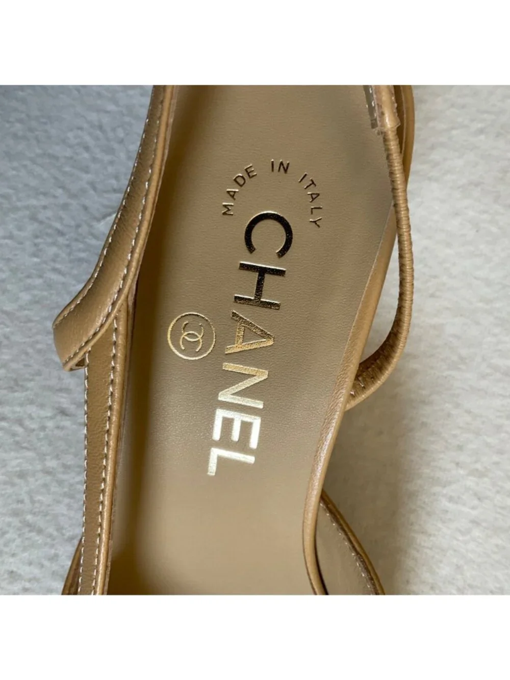 Like NU CHANEL Interlocking BLK beige Leather Slingback Pumps heels36 US5.5